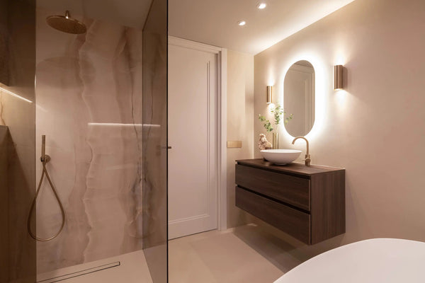 Waar mogen schakelaars en stopcontacten in de badkamer worden geplaatst? Design schakelmateriaal