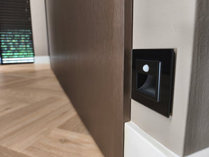 Livolo wandverlichting met bewegingssensor als subtiel oriëntatielicht in de villa